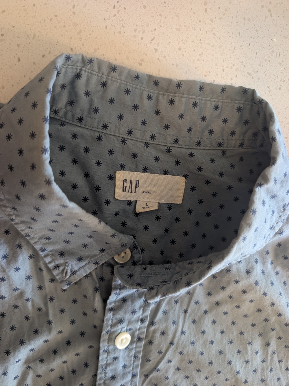 GAP Men's Light Blue Printed Button-Up Shirt